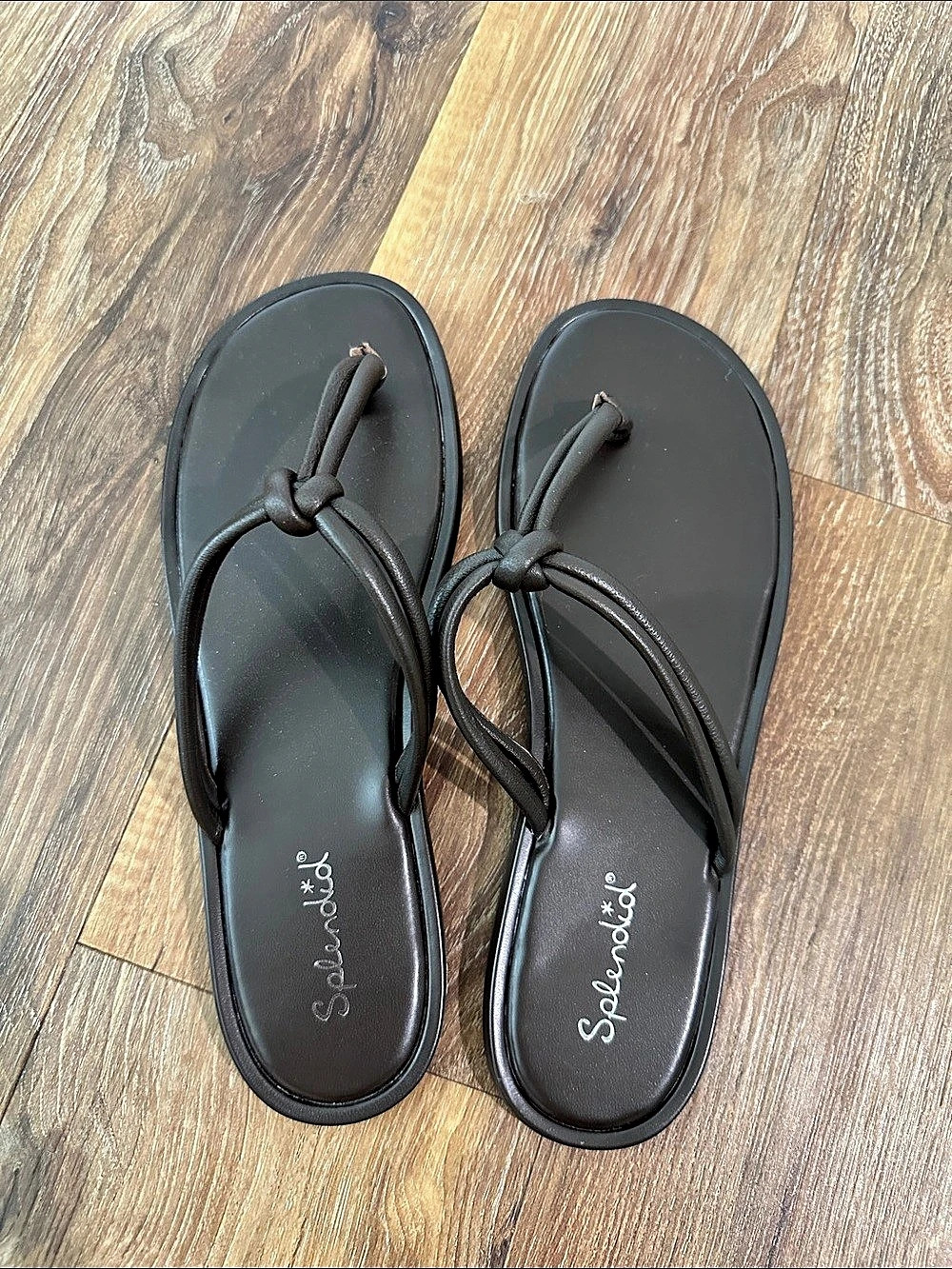 Splendid Dark Brown Strappy Flat Sandals Like New. Size 9